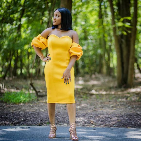 Meet your Posher, Oyin - Picture 1 of 1